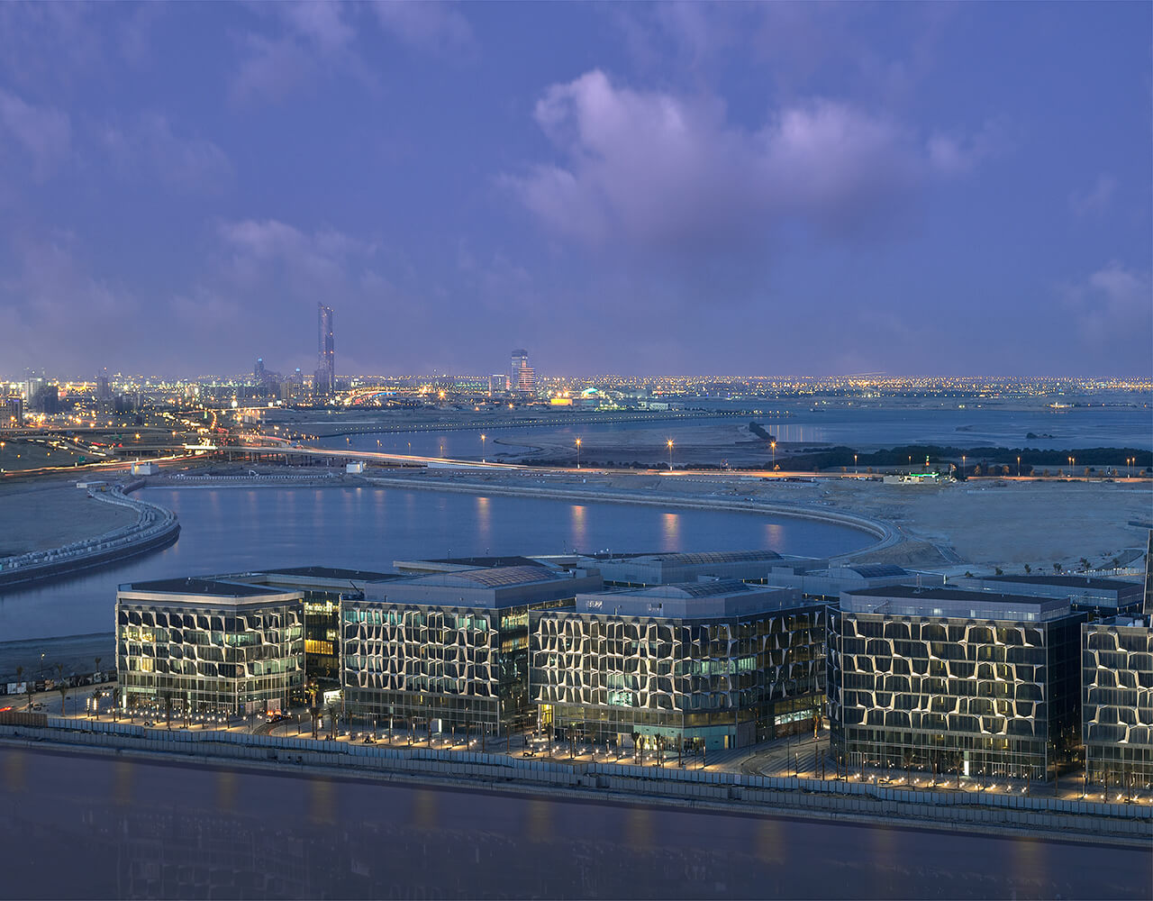 News_Press_iForDesign_20_DubaiFirstCityinMiddleEast_Hero_Desktop
