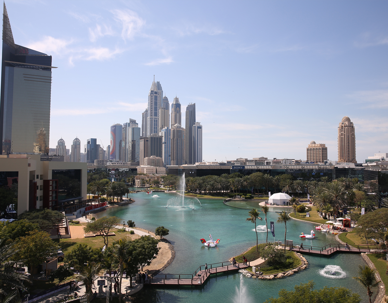 dubai-poised-for-growth-Desktop-Hero