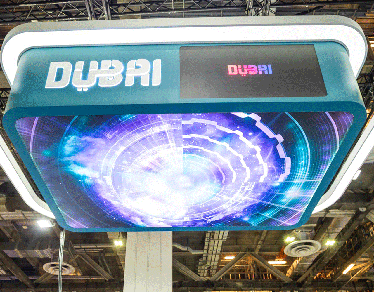 Dubai Internet City and ZainTECH Leaders 